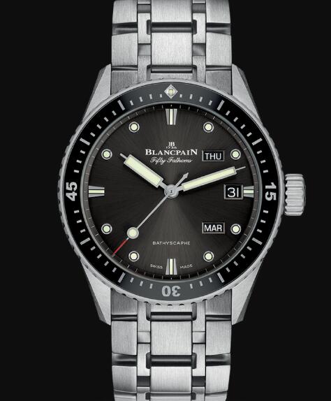 Blancpain Fifty Fathoms Watch Review Bathyscaphe Quantième Annuel Replica Watch 5071 1110 70B Blancpain Fifty Fathoms Watch Review Bathyscaphe Quantième Annuel Replica Watch 5071 1110 70B